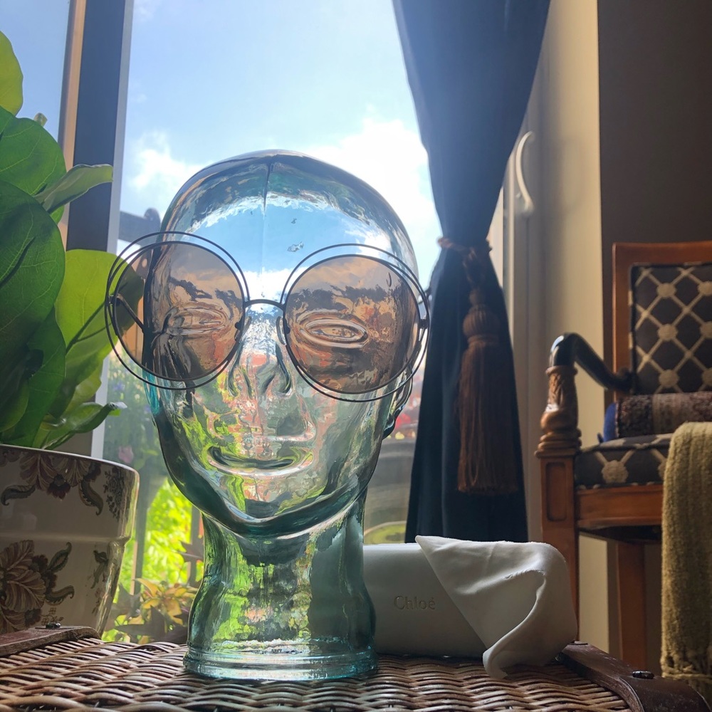 Gold sunglasses with brown lens